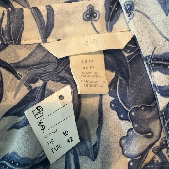 H&M 2 Piece Floral Pant Set Size 10 Blue & White - Picture 6 of 16